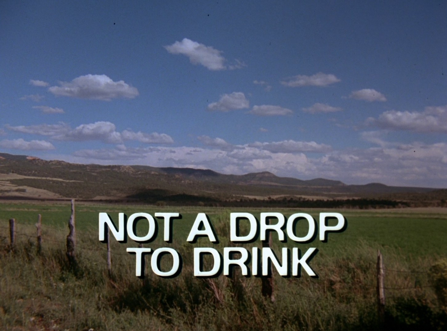 Knight Rider Season 1 - Episode 6 - Not A Drop To Drink - Photo 9