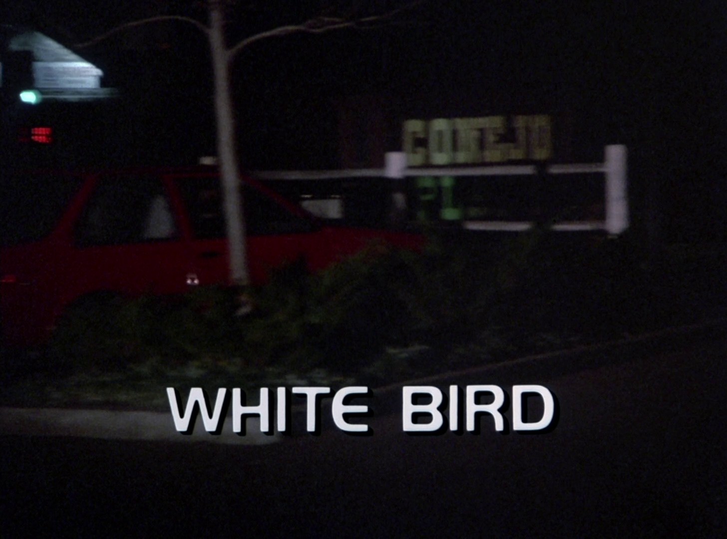 Knight Rider Season 1 - Episode 18 - White Bird - Photo 11