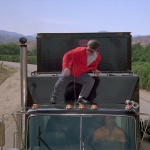 Knight Rider Season 4 - Episode 68 - The Wrong Crowd - Photo 39